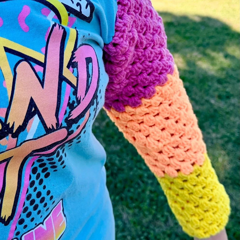 Crochet Upcycled Powerline Goofy Movie T‎ Shirt Crochet Sleeves Unisex M